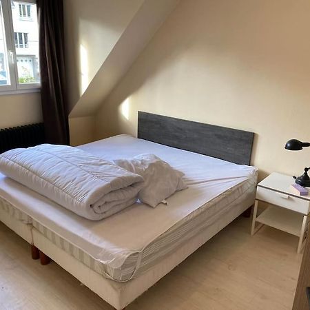 Appartement Spacieux 2 Chambres Quimper Exterior photo